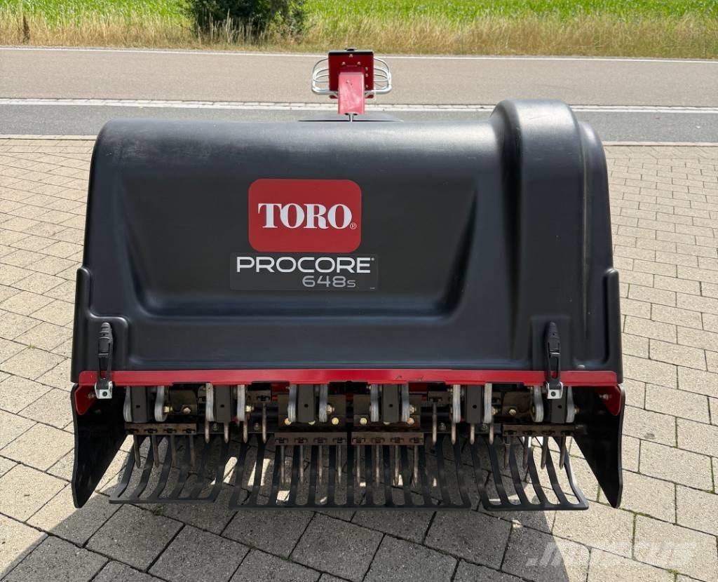 Toro ProCore 648S Arejadores e escarificadores relvados