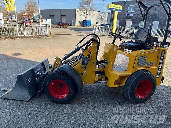 Knikmops KM 130 Mini carregadoras