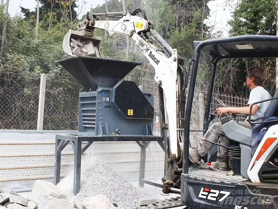CM Frantoio CR 600 Britadores móveis