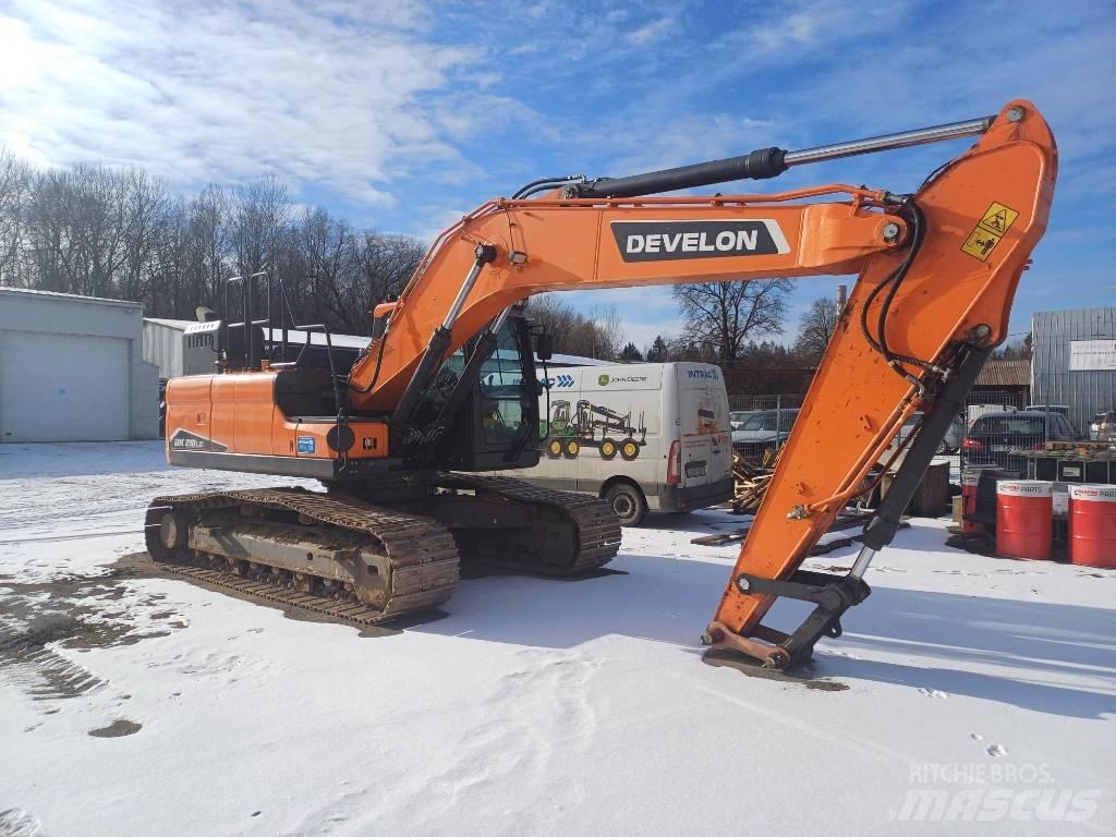 Develon DX 210 LC-7 Escavadeiras de esteiras
