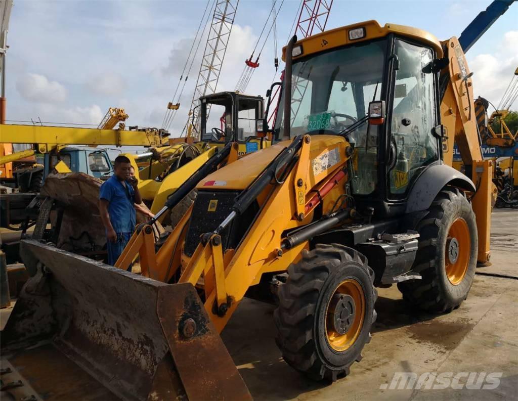 JCB 3CX Retroescavadeiras