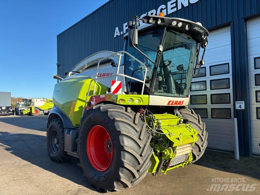CLAAS Jaguar 960 4WD Forrageiras auto-propulsionadas