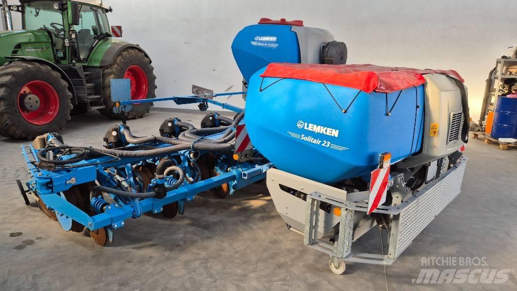 Lemken Azurit 9 Perfuradoras combinadas