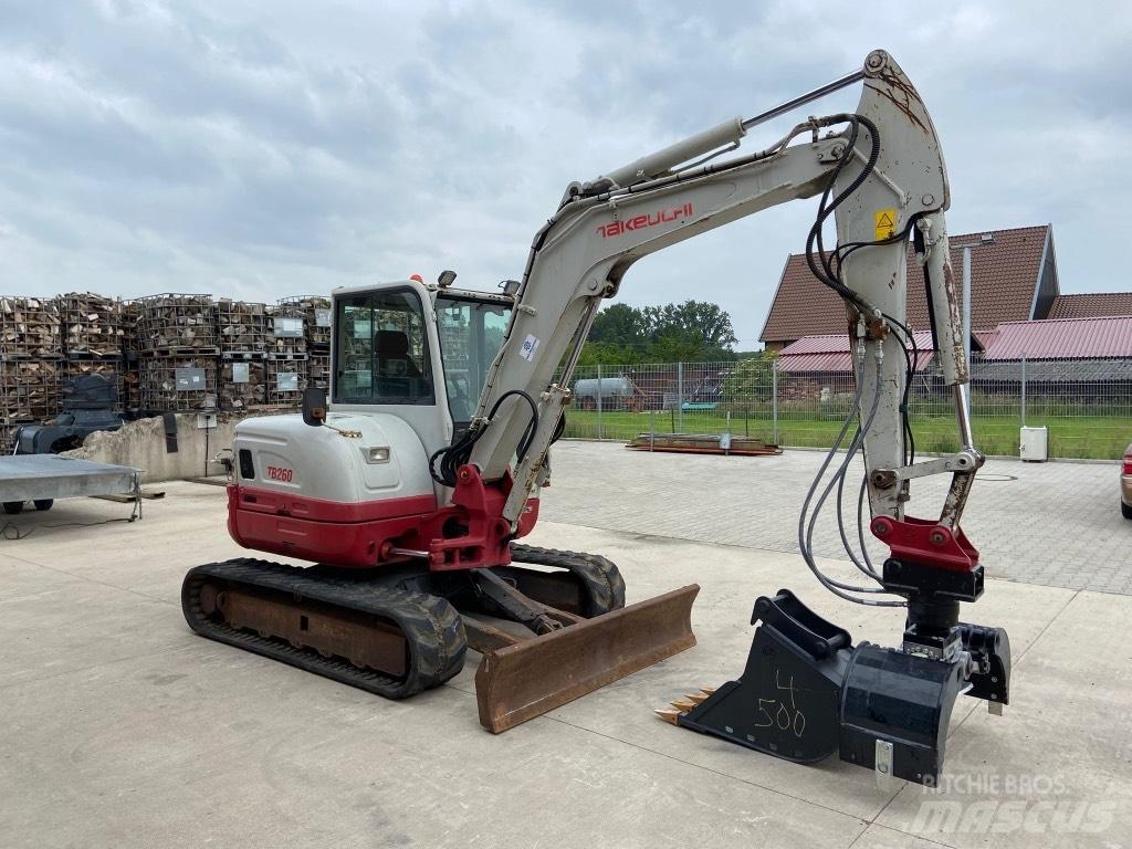 Takeuchi TB 260 Miniescavadeiras
