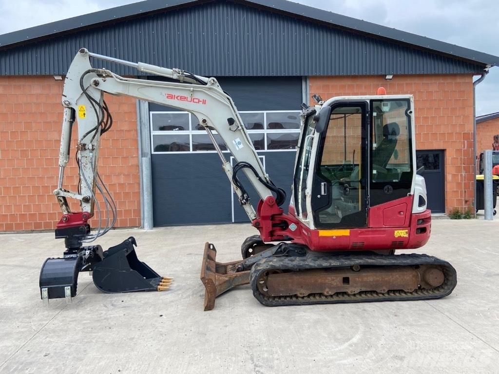Takeuchi TB 260 Miniescavadeiras