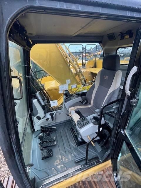 CAT 330FL Escavadeiras de esteiras