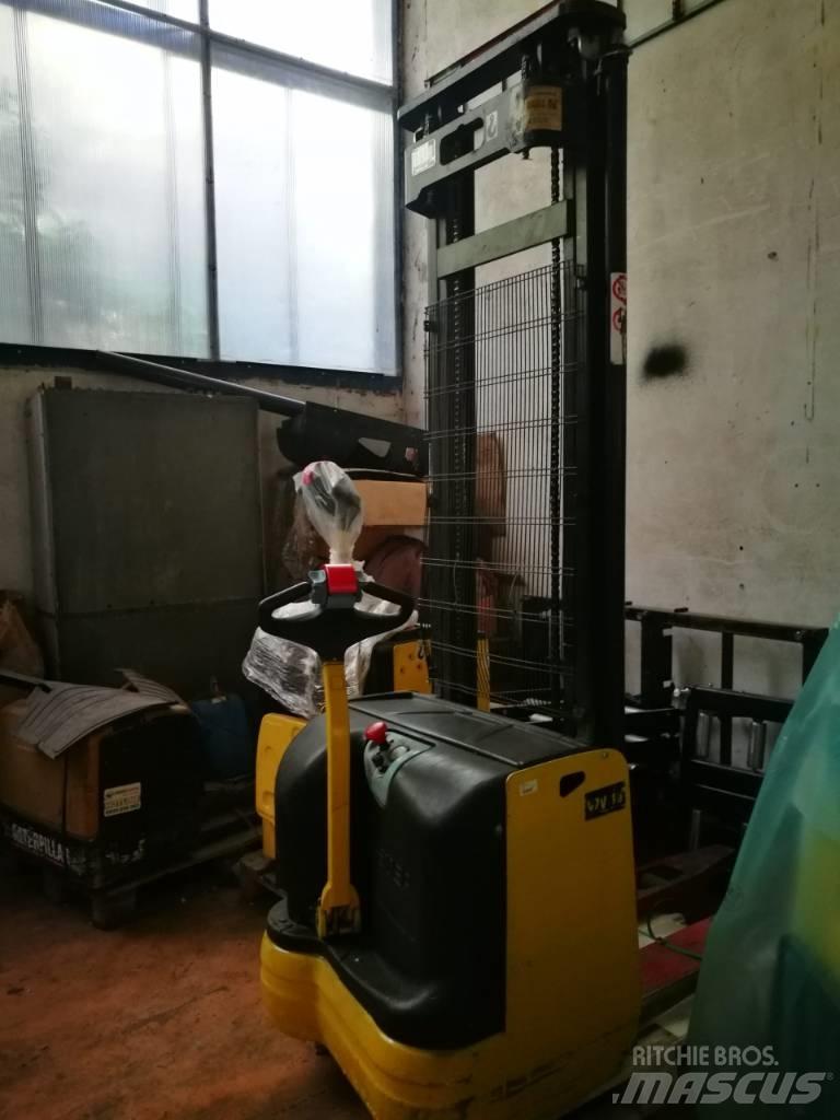 Hyster S 1.2 Empilhadores eléctricos