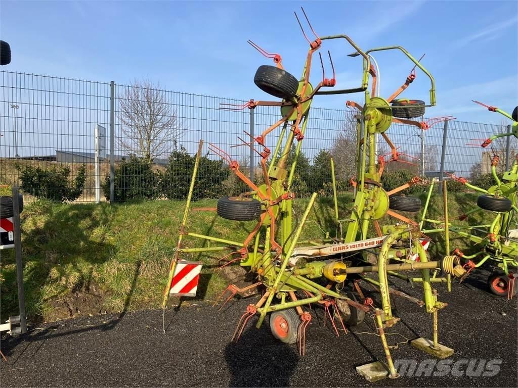 CLAAS Volto 640 HR Ancinho virador