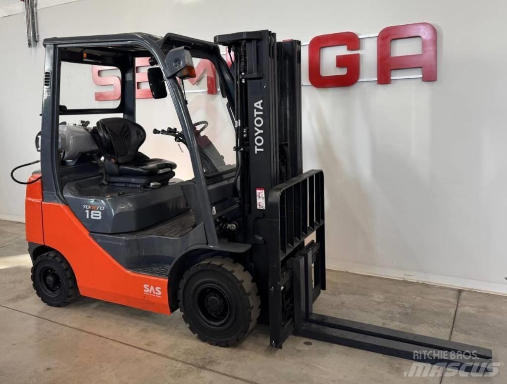 Toyota 10846 - 8FGF18 Empilhadores a gás