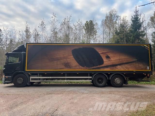 Scania P 230 Caminhões de caixa fechada