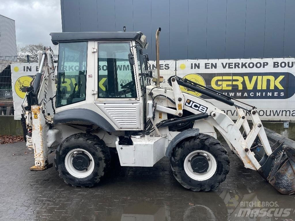 JCB 2 CX Retroescavadeiras