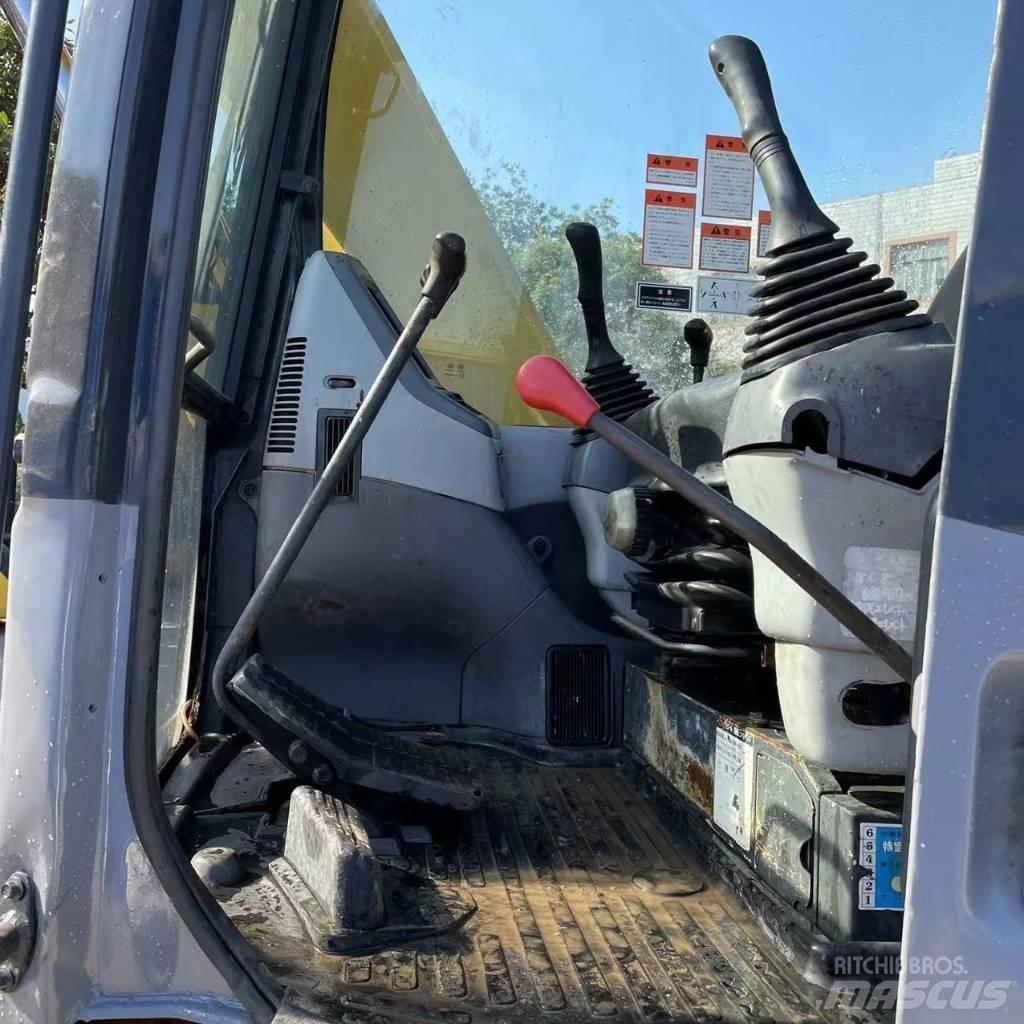 Komatsu PC78US-6 Escavadeiras de esteiras