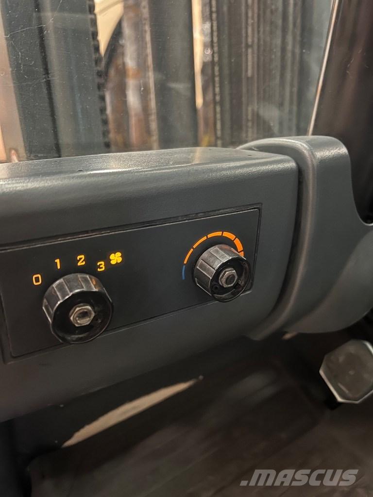 Jungheinrich EFG220k Empilhadores eléctricos