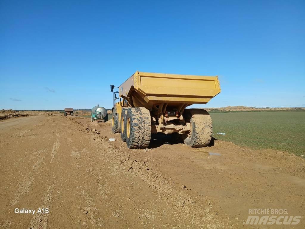 CAT 745 Caminhões articulados