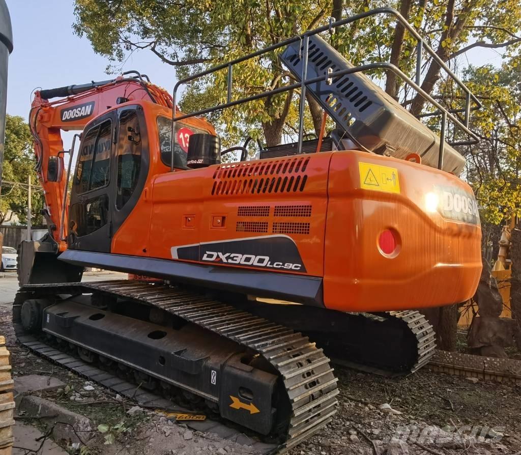 Doosan DX 300 LC Escavadeiras de esteiras