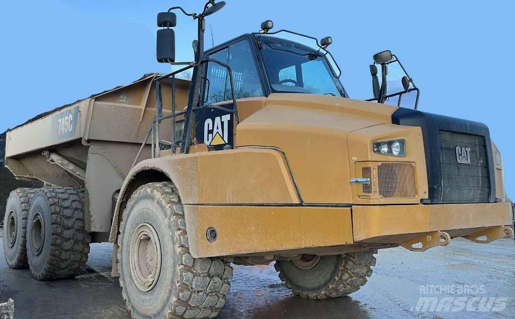 CAT 745 C Caminhões articulados