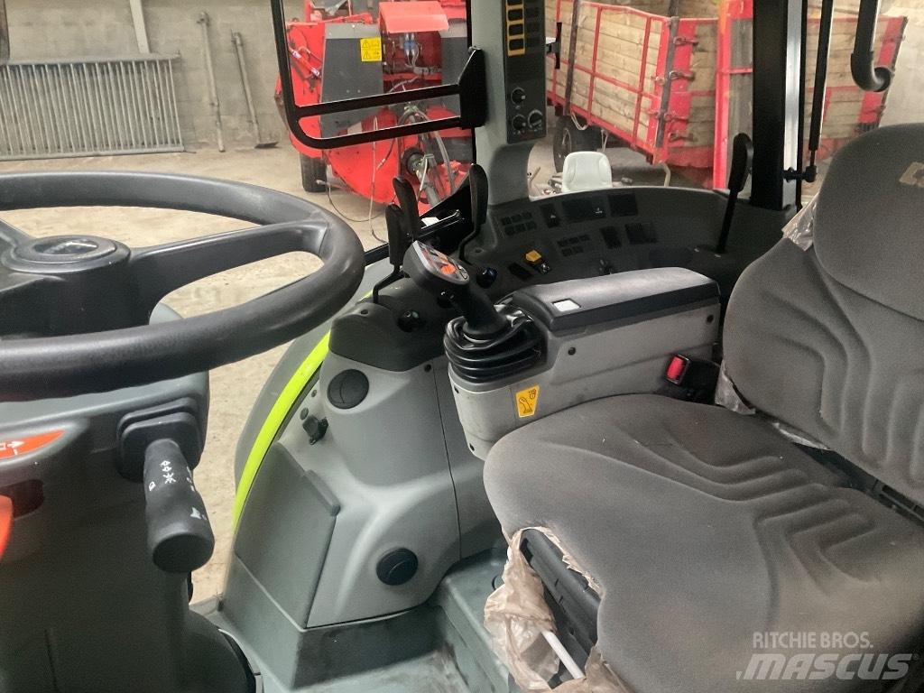 CLAAS Arion 440 CIS Tratores Agrícolas usados