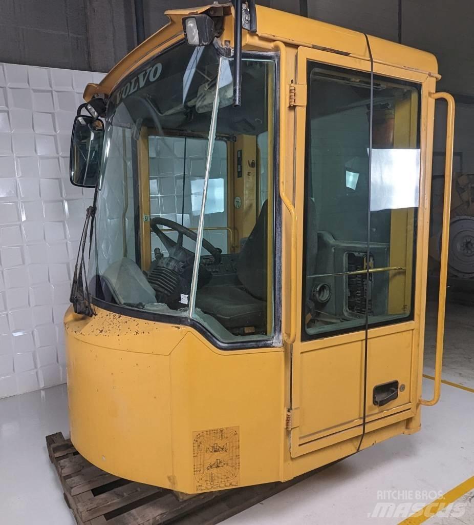 Volvo L 180 E Cab Cabina
