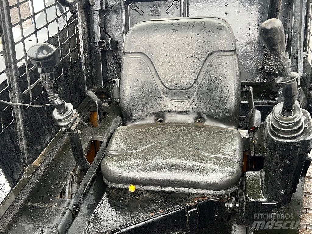 JCB 170 Robot Minicarregadeiras