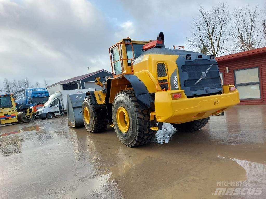 Volvo L 220 H Carregadeiras de rodas