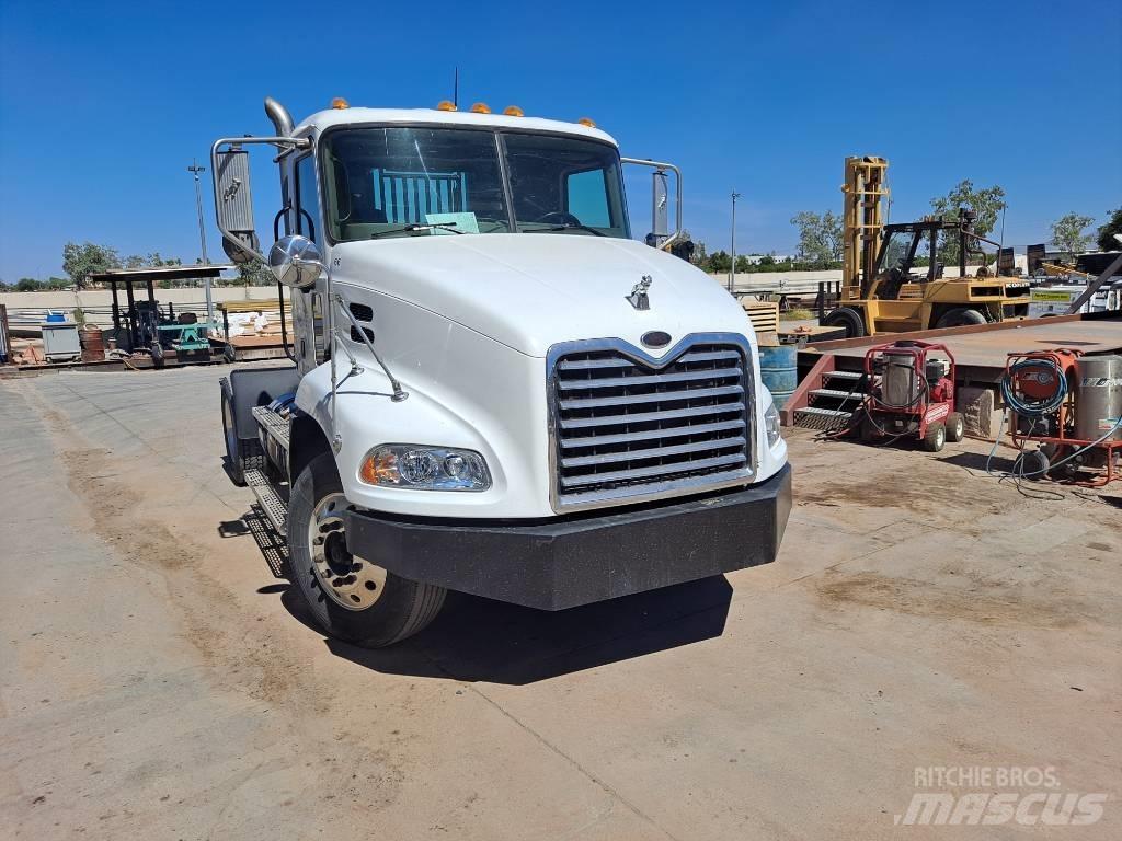 Mack CX612 Cavalos Mecânicos