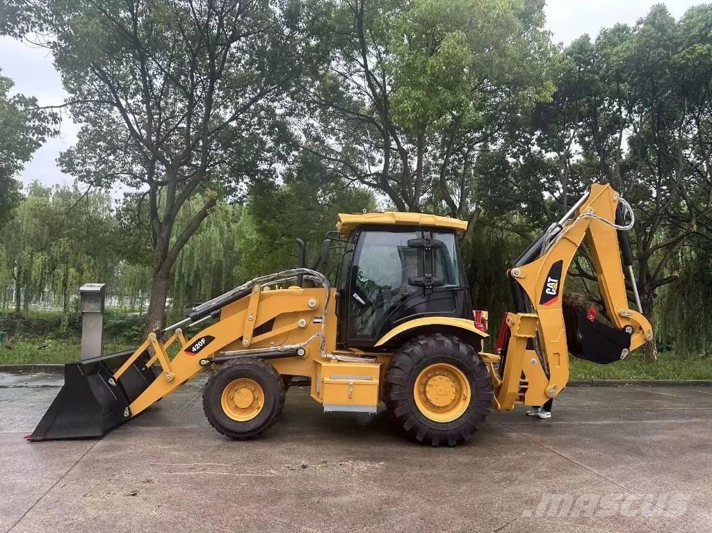 CAT 420F Retroescavadeiras