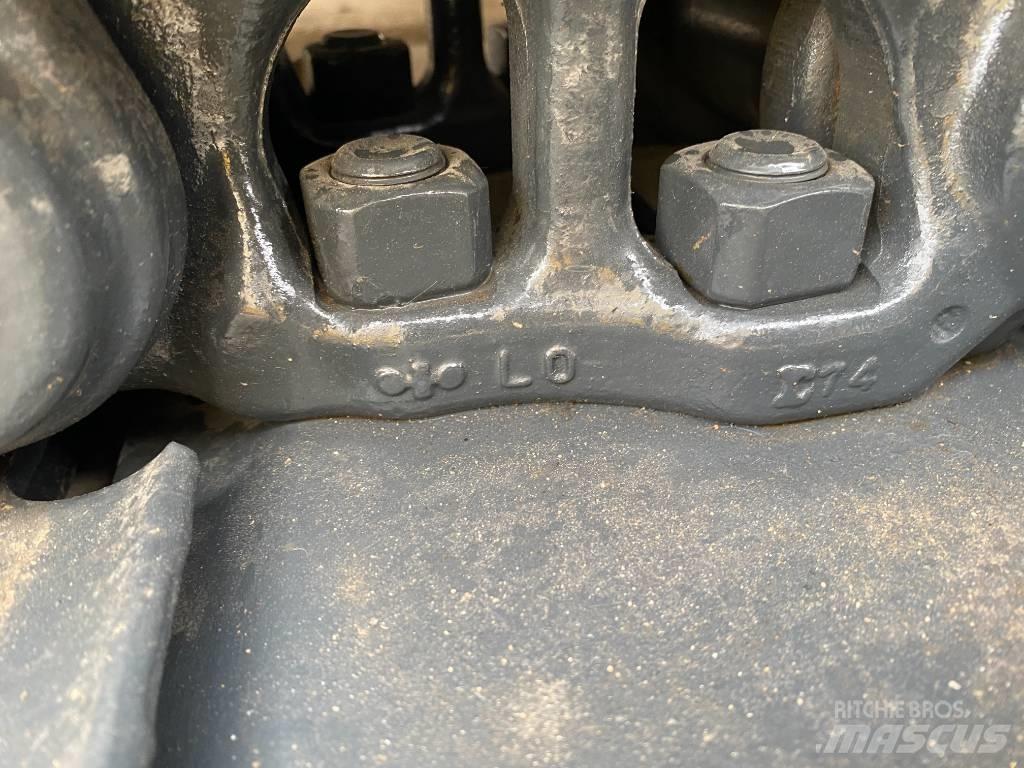 Komatsu PC210LC-8M0 Escavadeiras de esteiras