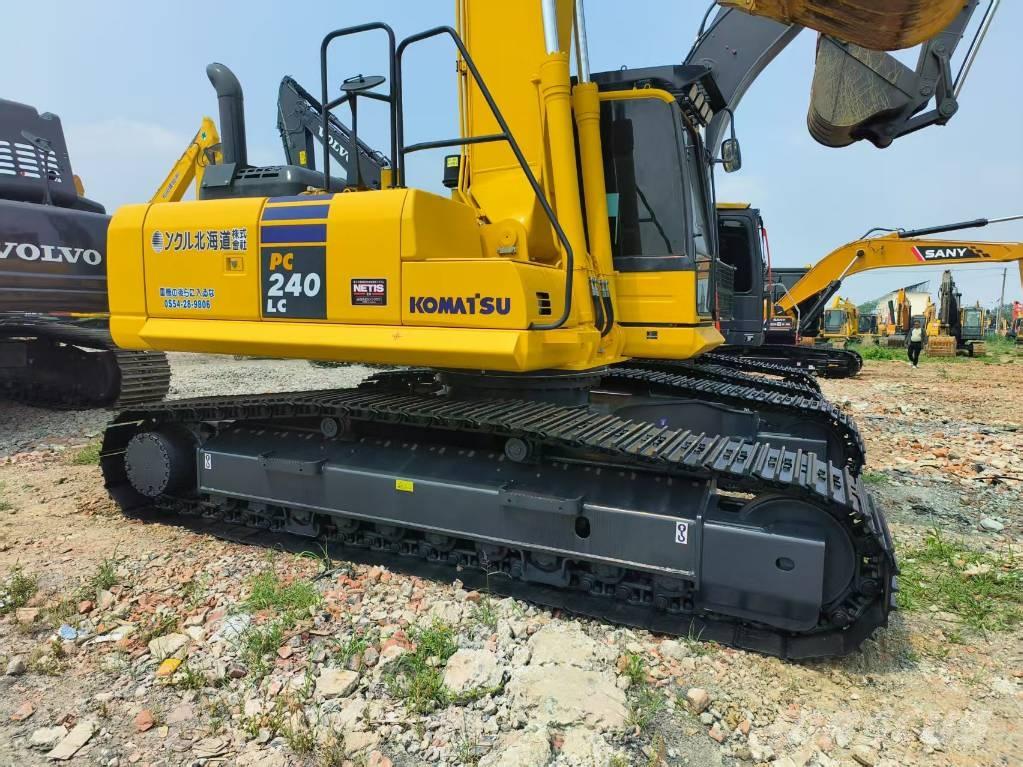 Komatsu PC 240-8 Escavadeiras de esteiras