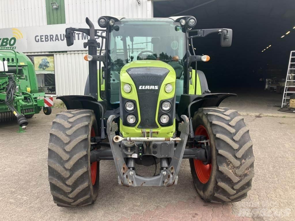 CLAAS ARION 450 Tratores Agrícolas usados