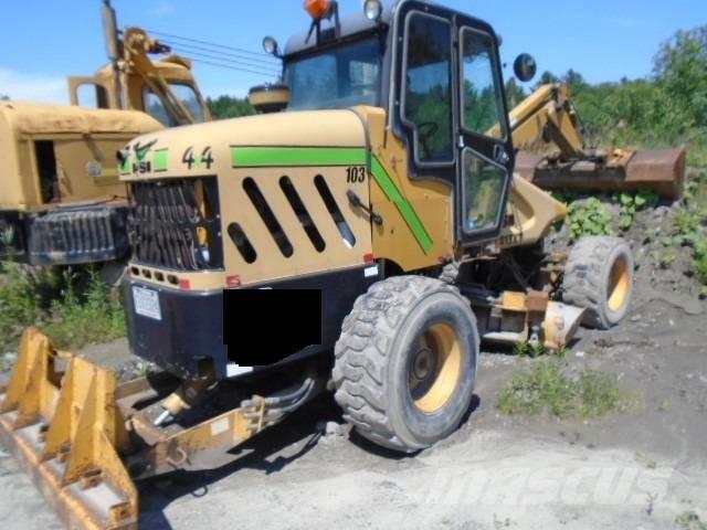 PSI M413XT Motoniveladoras