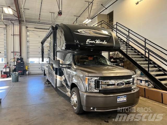 Thor Four Winds Autocaravanas e Caravanas