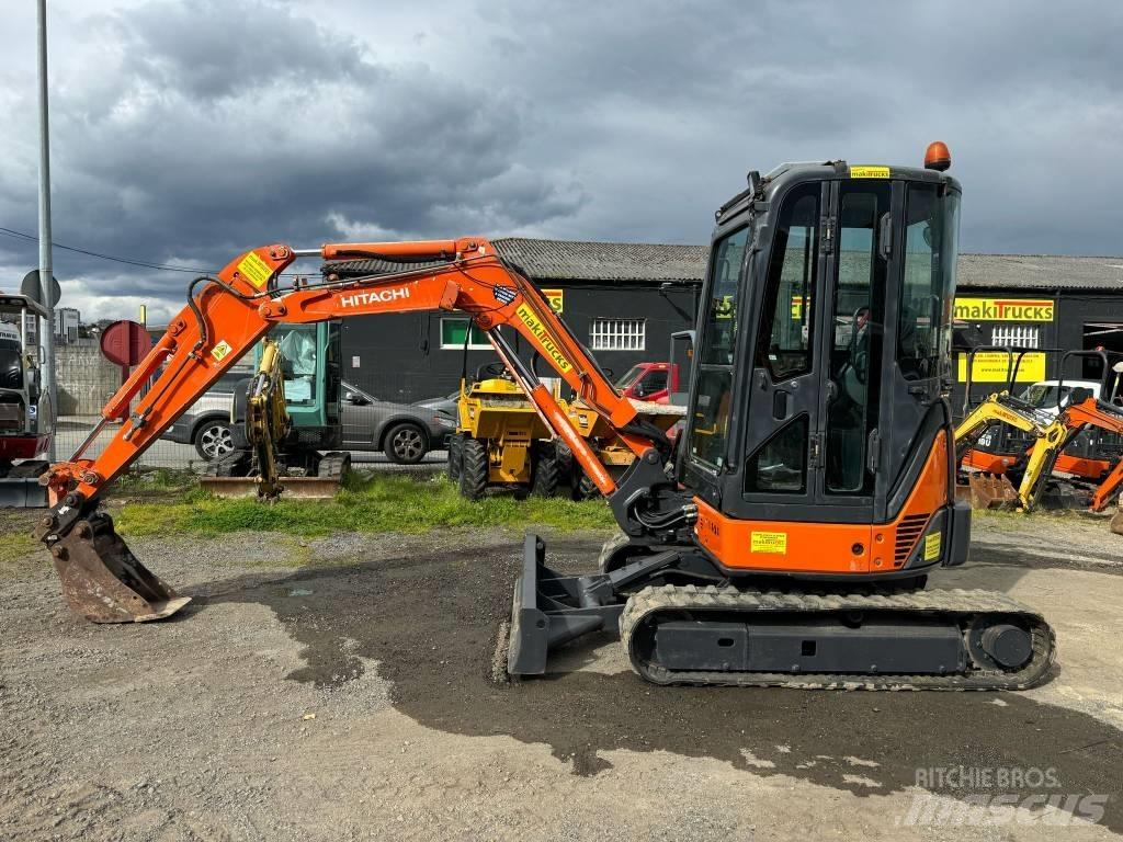Hitachi ZX 30 U-2 Miniescavadeiras
