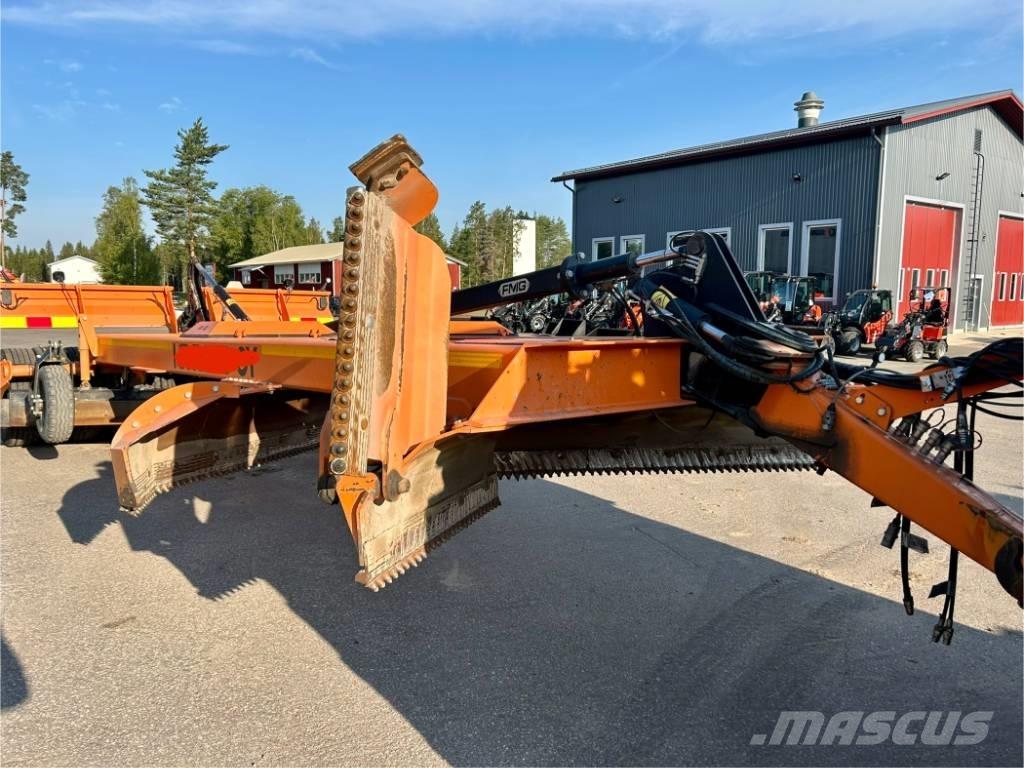 FMG TLN 570 Motoniveladoras