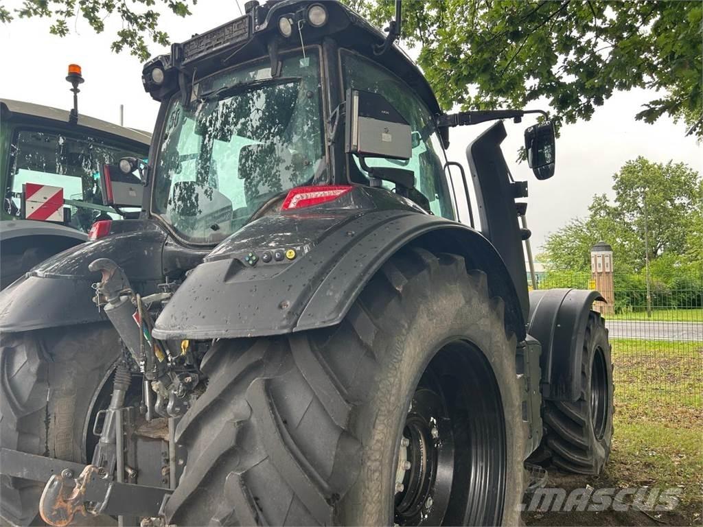 Valtra T 235 D Tratores Agrícolas usados