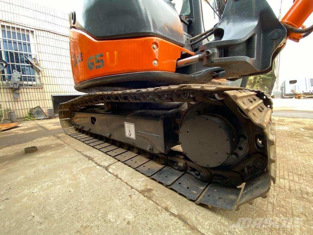 Hitachi ZX65 Miniescavadeiras