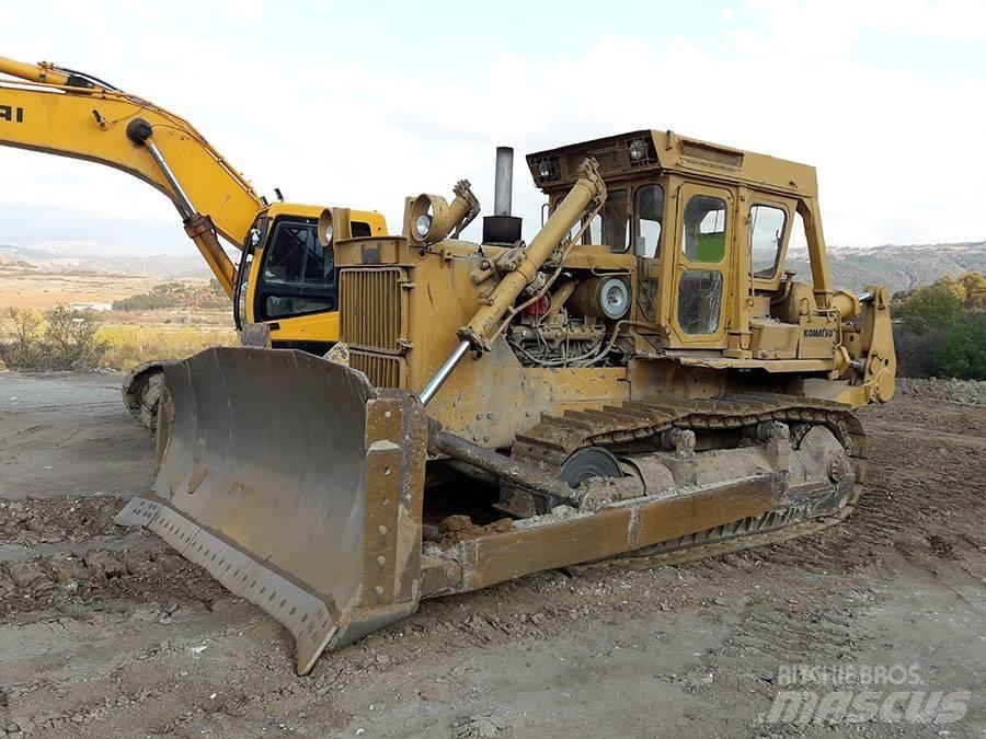 Komatsu D 155 A-1 Dozers - Tratores rastos