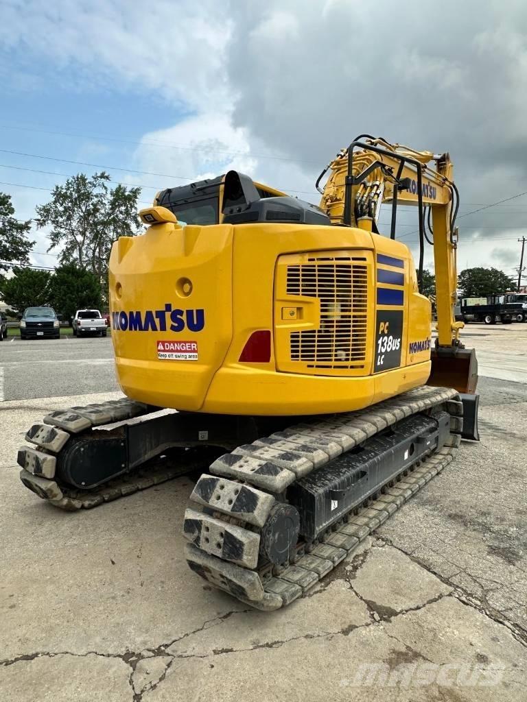 Komatsu PC 138 USLC Escavadeiras de esteiras