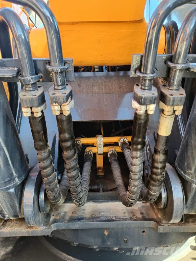 Hyundai R220LC-9S Escavadeiras de esteiras