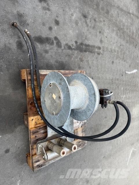 Woma USED WINCH Acessórios e peças de equipamento de perfuração