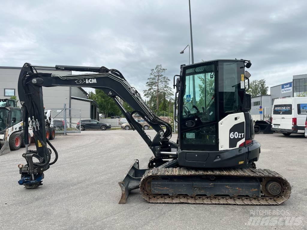 ECM 60 ZT Miniescavadeiras