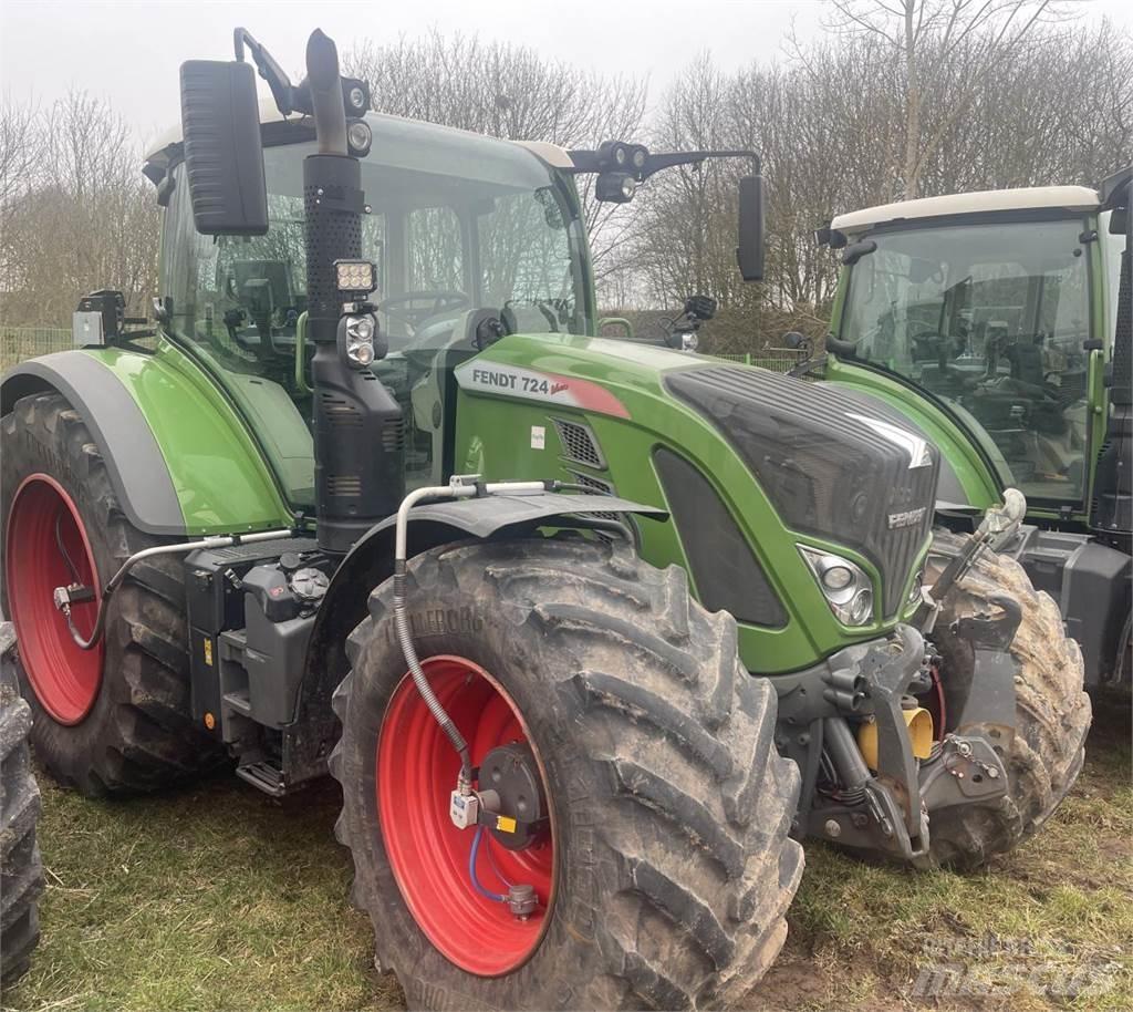 Fendt 724 Vario Tratores Agrícolas usados
