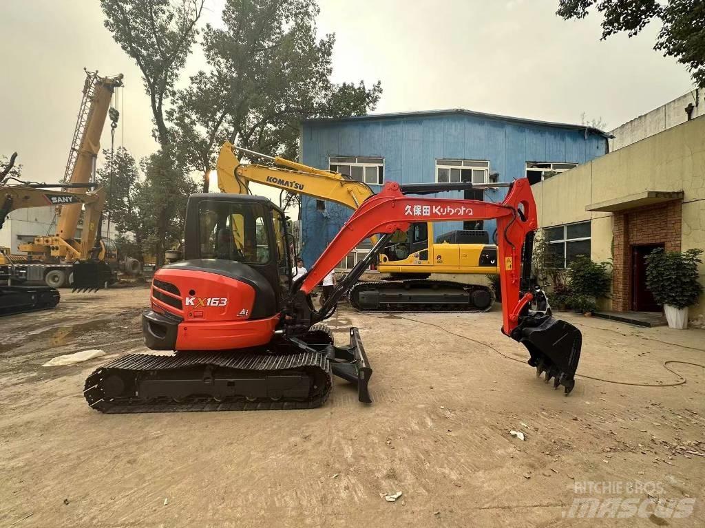 Kubota 163 Escavadeiras de esteiras