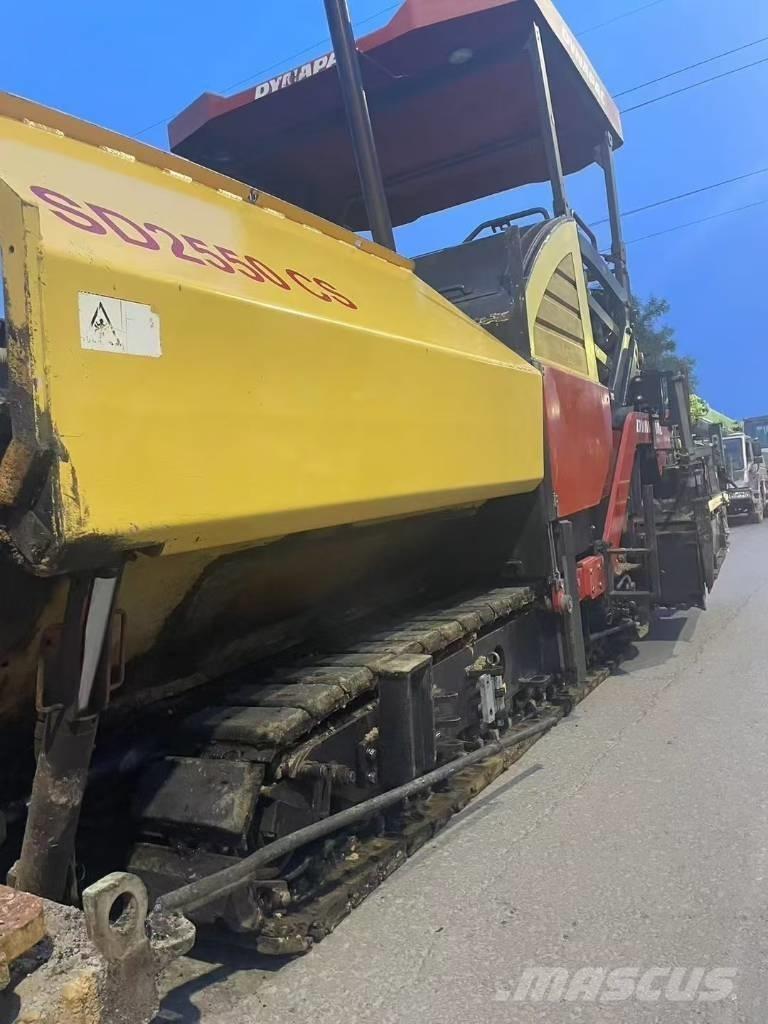 Dynapac sd2550 Espalhadoras de asfalto