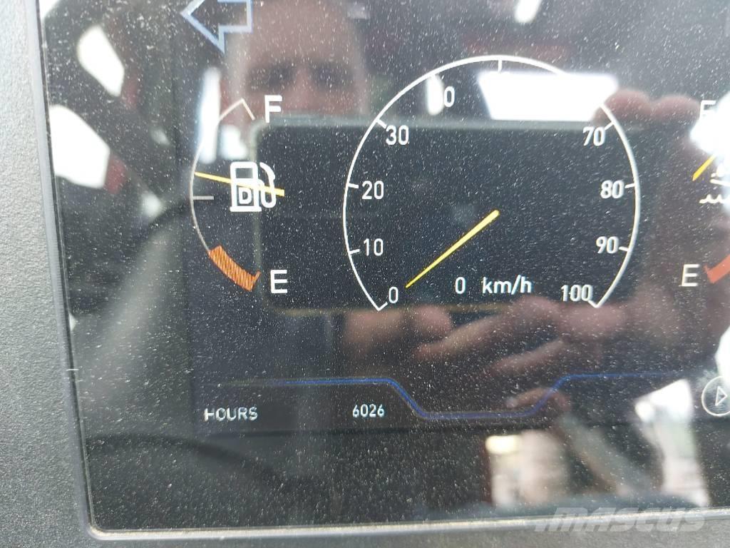 Kalmar T2i Tractores terminais