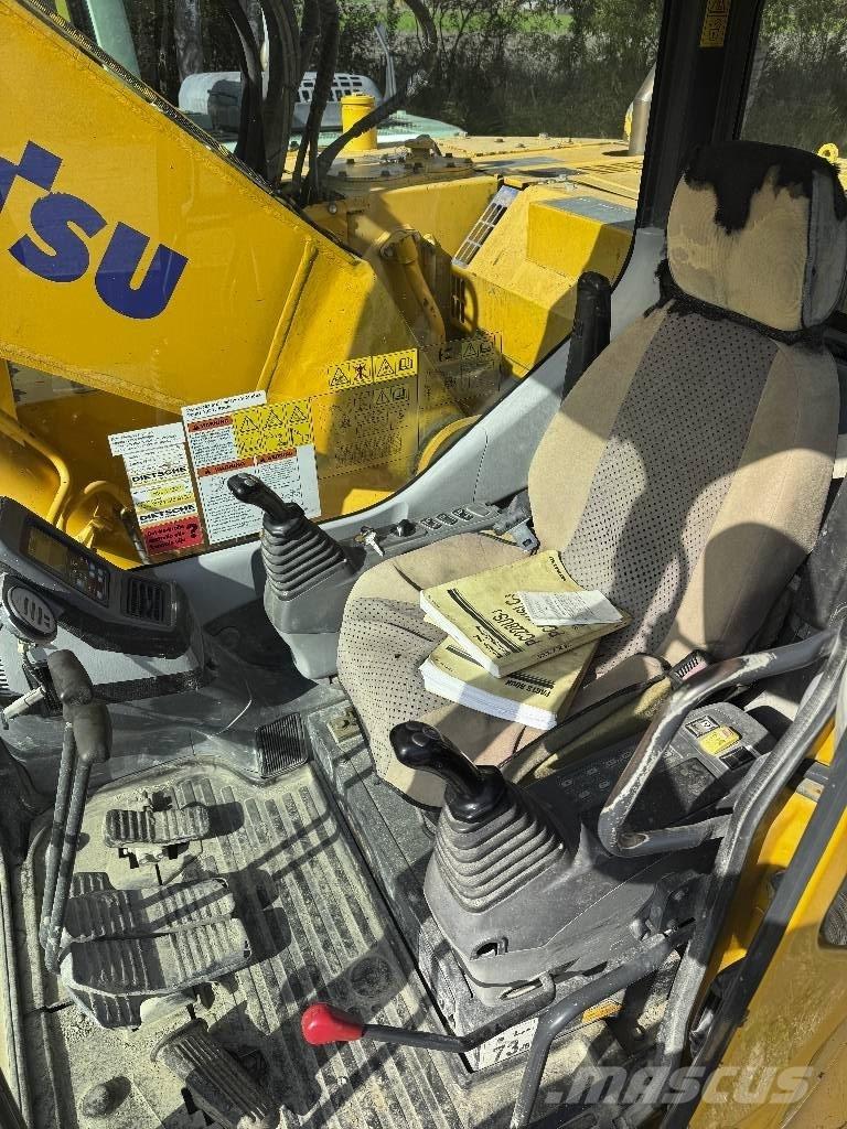 Komatsu PC 228 US-3 Escavadeiras de esteiras