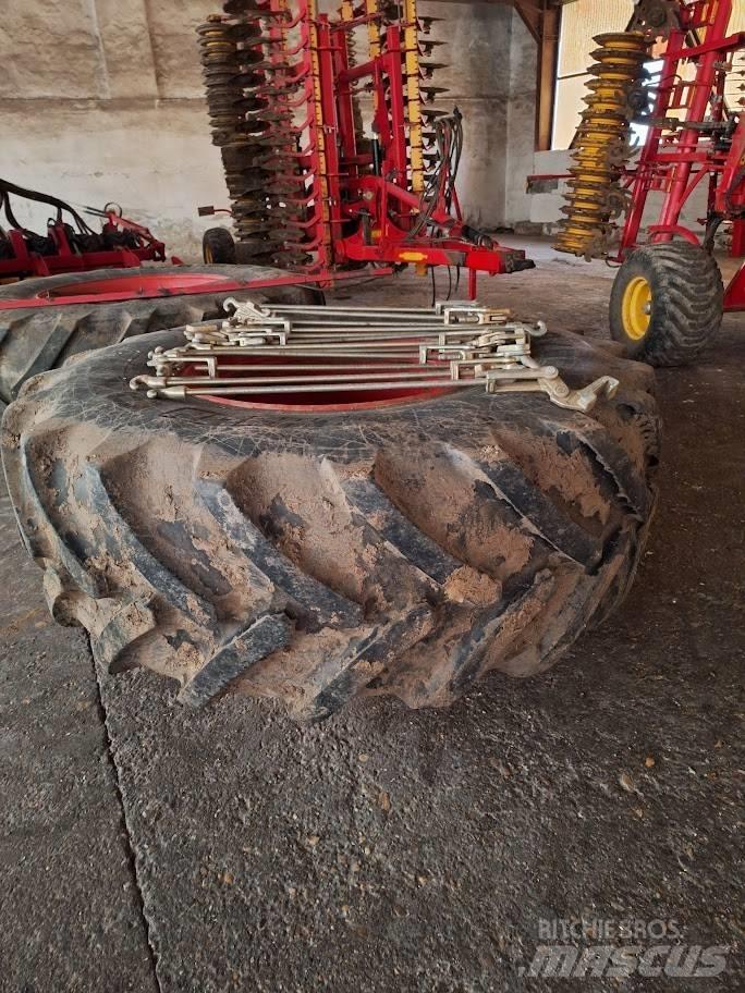 Fendt Vario 828 Tratores Agrícolas usados