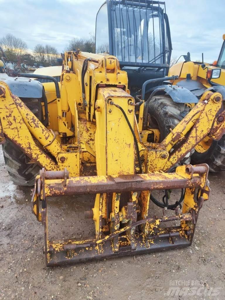 JCB 532-120 Manipulador telescópico