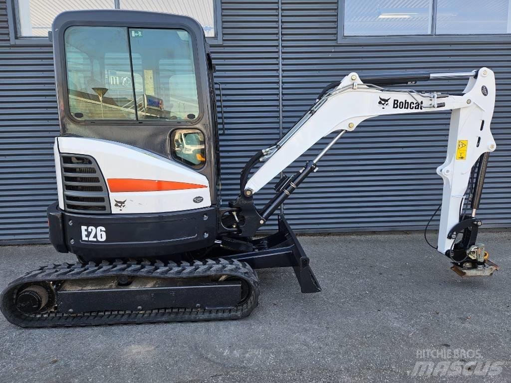 Bobcat e26 Miniescavadeiras