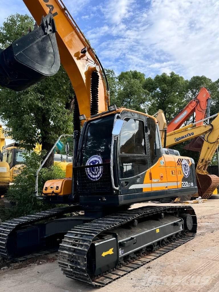 Hyundai 220LC-9S Escavadoras Midi 7t - 12t