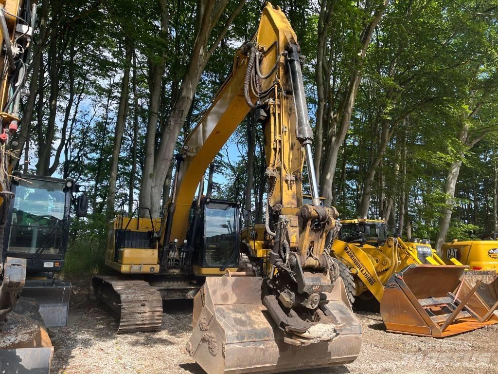 CAT 323 Escavadeiras de esteiras